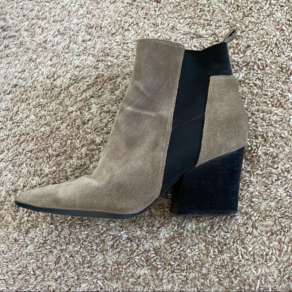 Kendall + Kylie Finch Suede Booties Size 8.5 - Picture 3 of 5